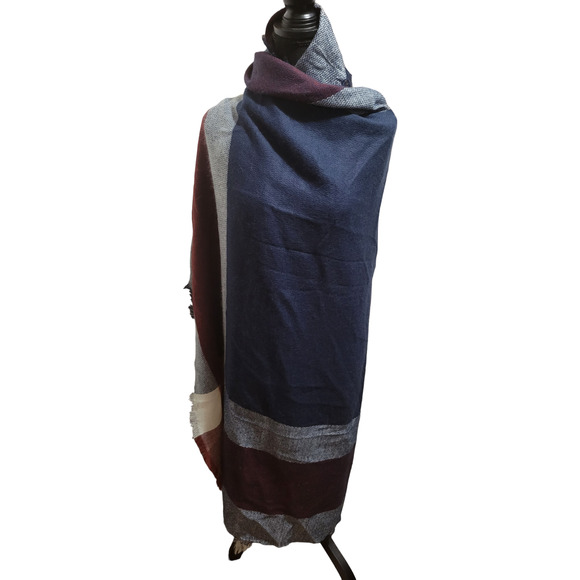 Macchia di Ruggine Blue Red White Plaid Colorblock Wrap Scarf - Picture 4 of 5